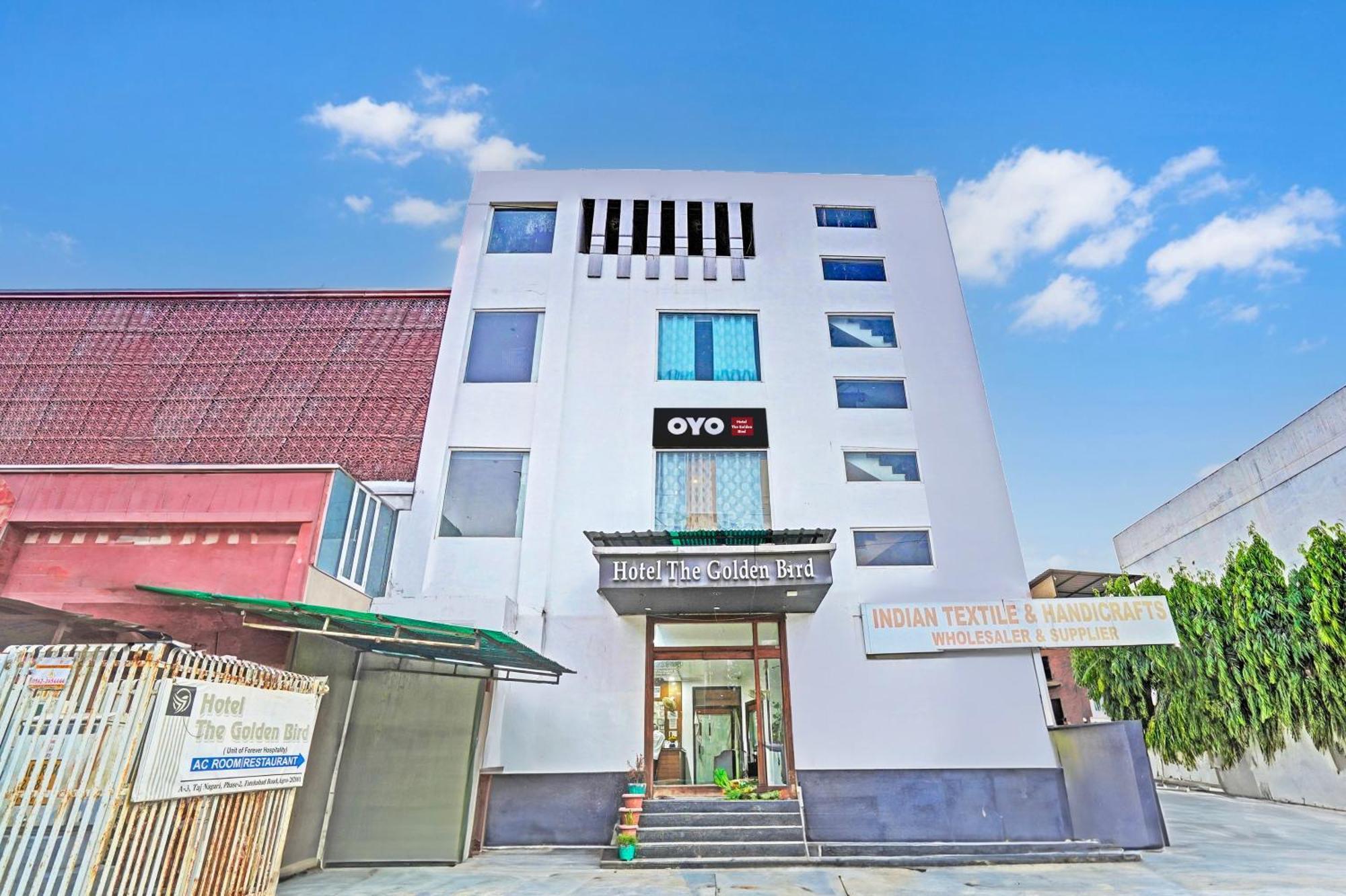 Oyo Hotel The Golden Bird Agra  Exterior photo